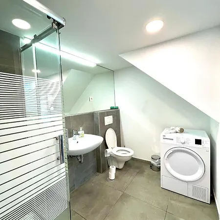 Apartman Khan Ljubljana